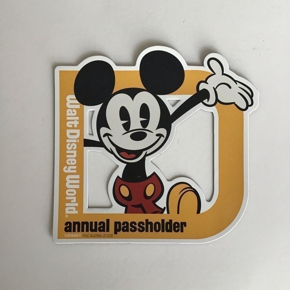Disney World Annual Passholder Car Magnet 2021 Mickey Mouse Refrigerator NEW